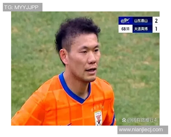 央视提名的足球明星背后的故事与成就解析