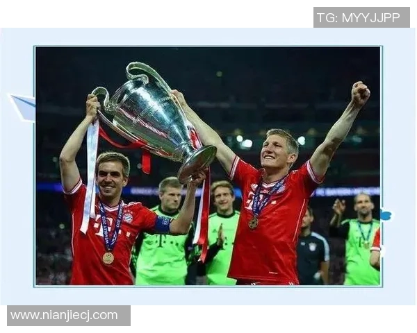 波兰足球明星的辉煌历史与传奇瞬间回顾